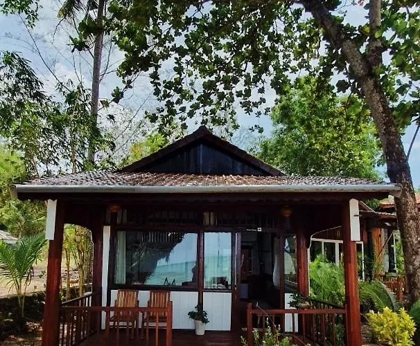 Bamboo Cottages